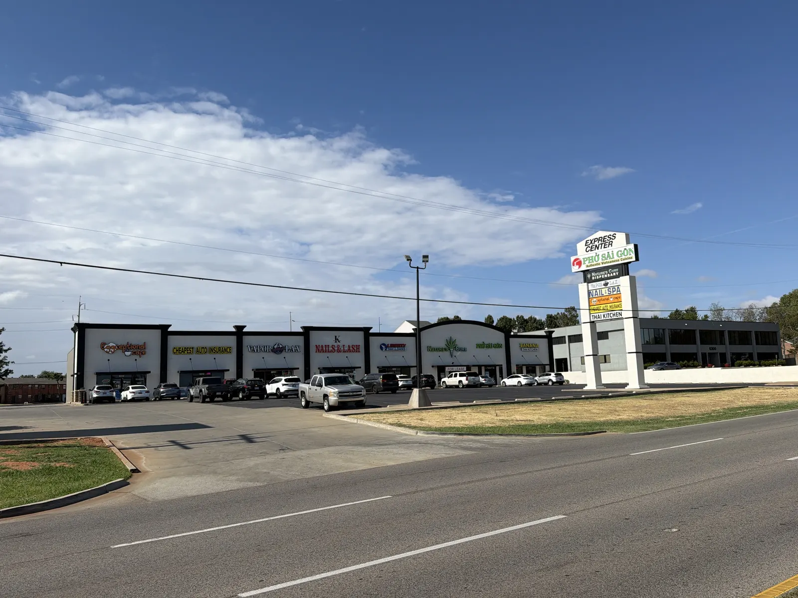 Storefronts at Express Center